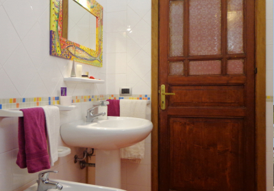Casa Vacanze Appartamento Monolocale In Centro Tuttialmare